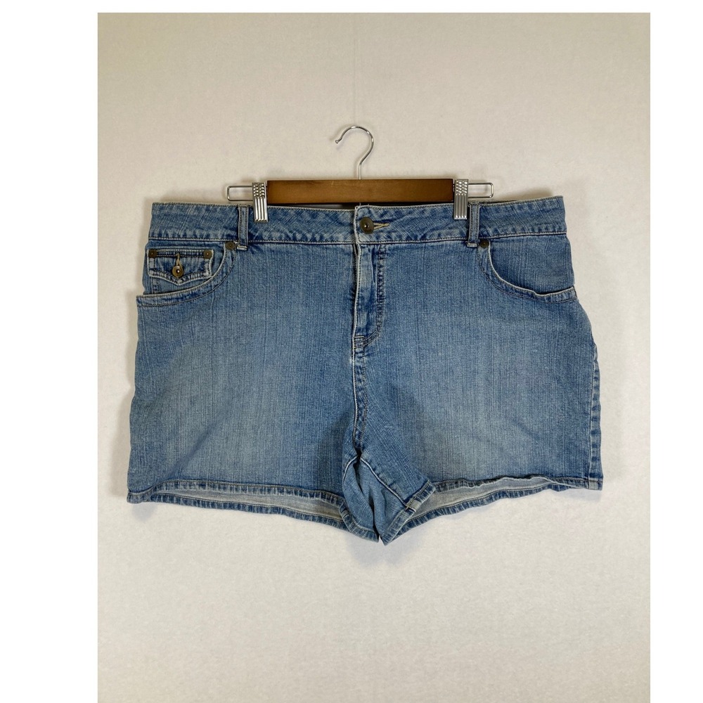 Y2K Boho L.A. Blues Women 20W Blue Medium Wash Embroidered Denim Jean Shorts